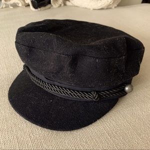 AE Black Newsboy Cap